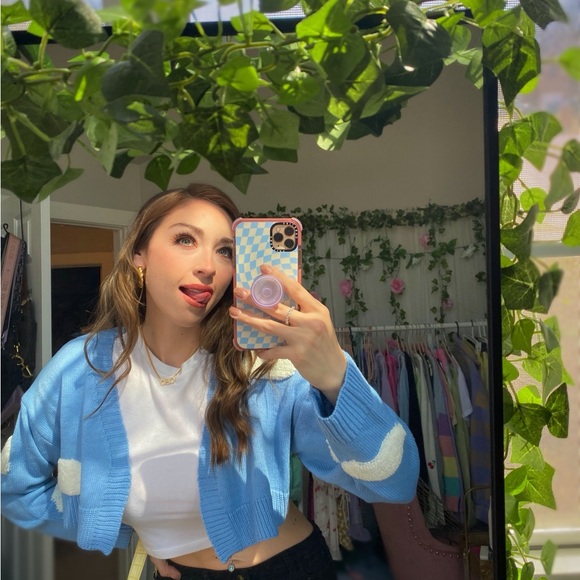 Cloud sweaters! - Picture 2 of 6